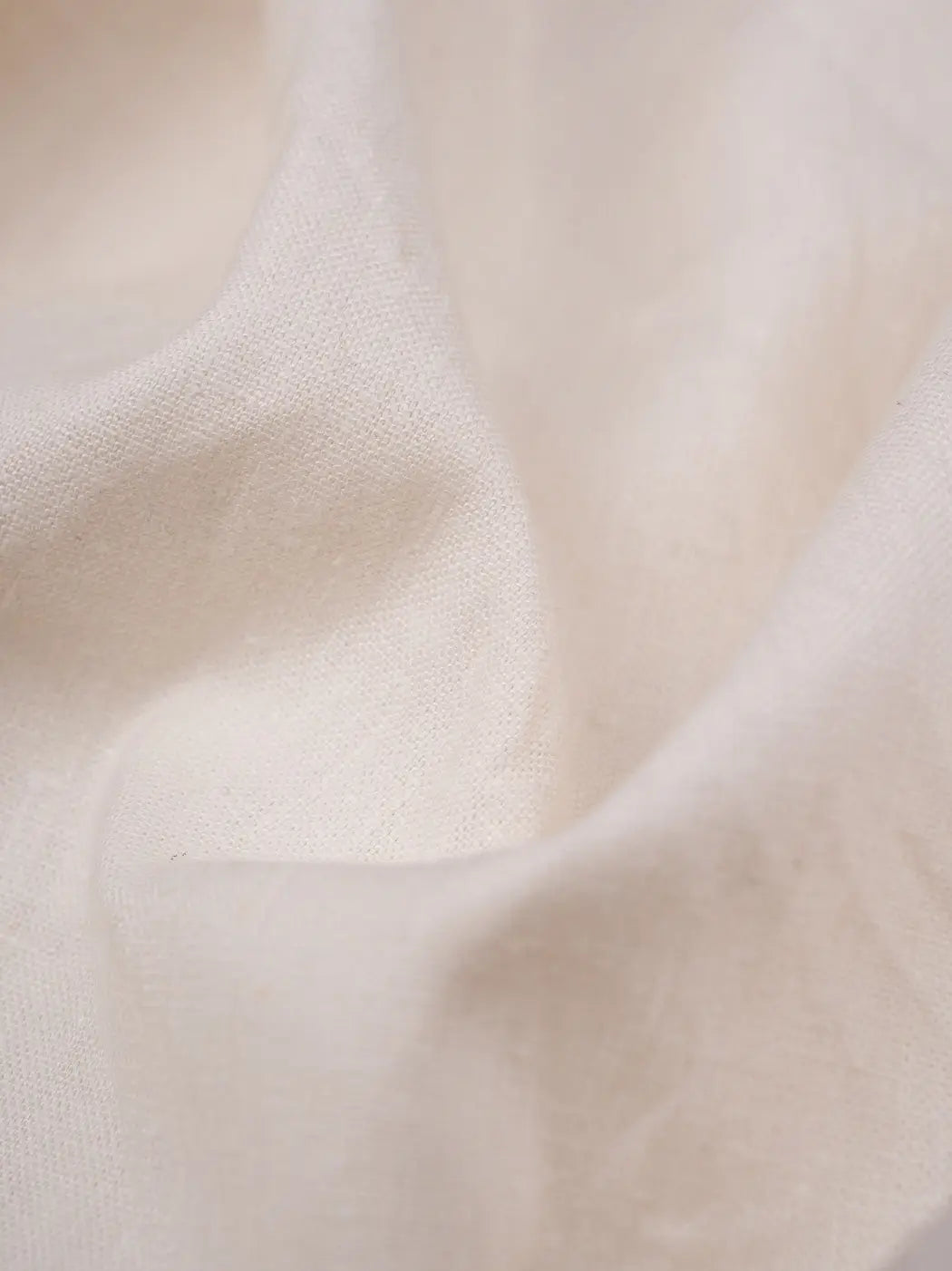 Bastine Hemp & Tencel Mid-Weight Stretch Satin Fabric ( HL108B277 )